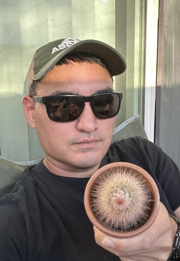 James (@james8855) — my photo № 2