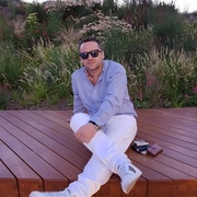 Roman 48 Prague-Vinohrady