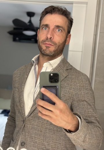 Santi (@santi229) — my photo № 1