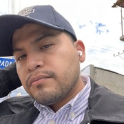 Carlos 30 Quito