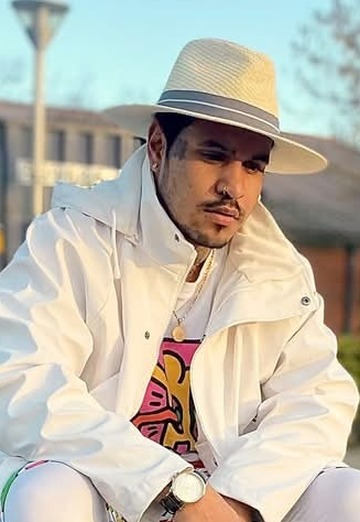 Daniel (@daniel13924) — my photo № 1