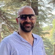 Anthony 42 Abu Dhabi