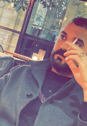 ali (@alwash100) — my photo № 1