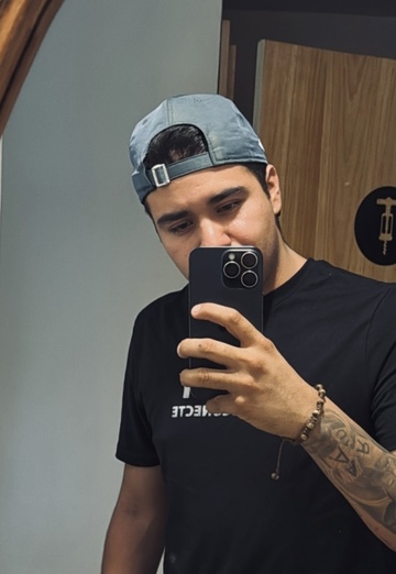 Rene arias (@renearias) — my photo № 5