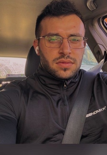 Giorgi (@giorgi8947) — my photo № 1