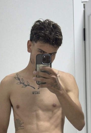 Daniel (@daniel017) — my photo № 2