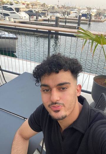 William (@kelvin1879) — my photo № 2