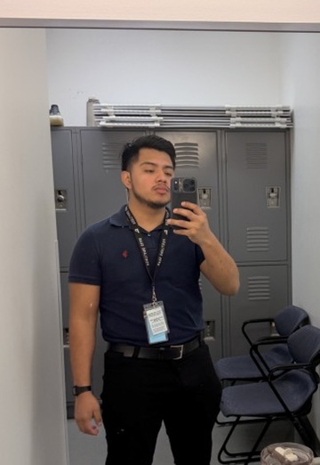 My photo - Yonathan, 24 from Portland (@yonathan31)