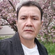 Jamshid Khalili 37 Eindhoven