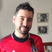 Luis 38 Santiago