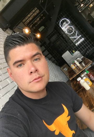 Juan (@juan2423) — my photo № 2