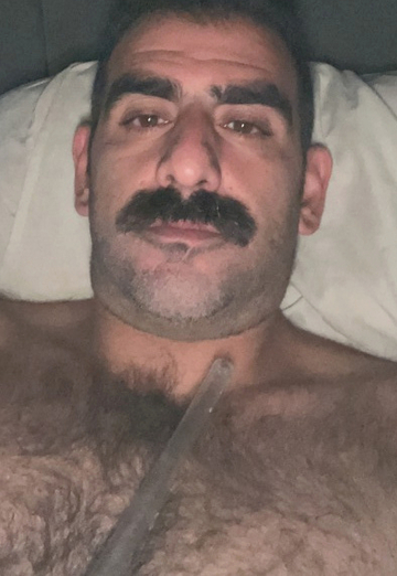 My photo - yashar, 39 from Kent (@yashar523)