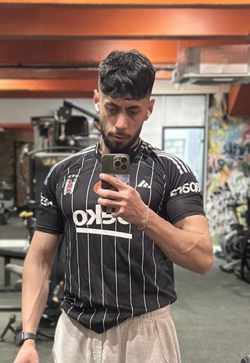 Sezer (@sezer86) — my photo № 1