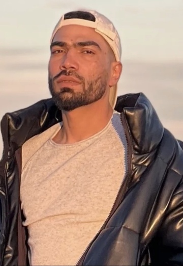 My photo - Kalsi, 30 from Toronto (@kalsi)