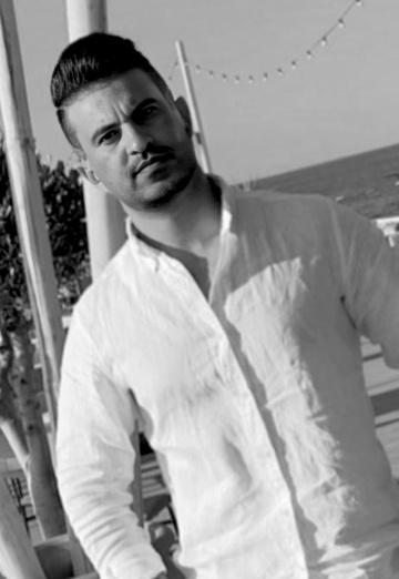 waleed90 (@waleed259) — my photo № 2