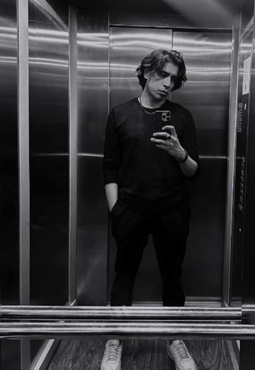 David (@david46823) — my photo № 3