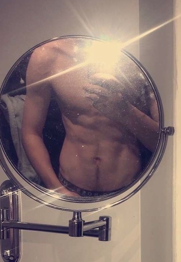 Josh (@josh1025) — my photo № 3