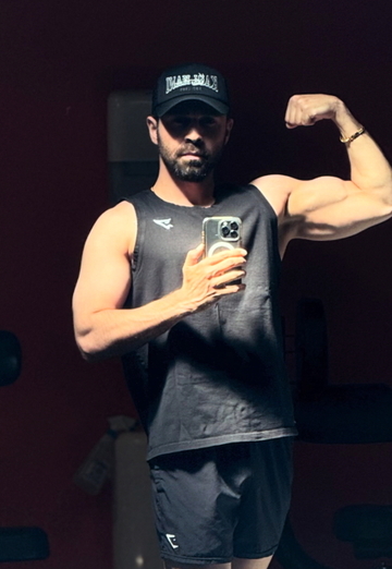 Ali (@ali88416) — my photo № 5