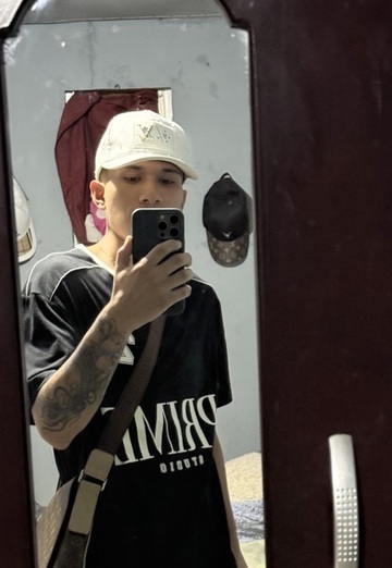 Aaron (@aaron961) — my photo № 2