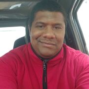Carlos 35 Quito
